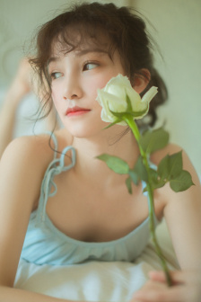 我和黑帮大佬的365天